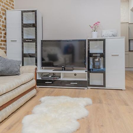Merkela Lux Apartments Рига Екстериор снимка